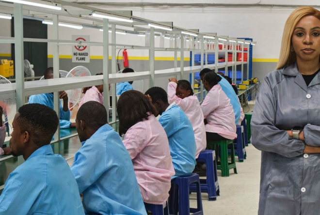 Carousel-In-Nigeria-and-Yemen-Power-Beyond-the-Grid-Creates-Jobs-for-Women.jpg