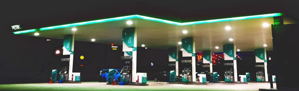 A gas station in Johor Bahru, Malaysia. Photo by Lily Lvnatikk 