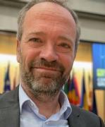 Frank van der Vleuten, Adviser, ESMAP, World Bank